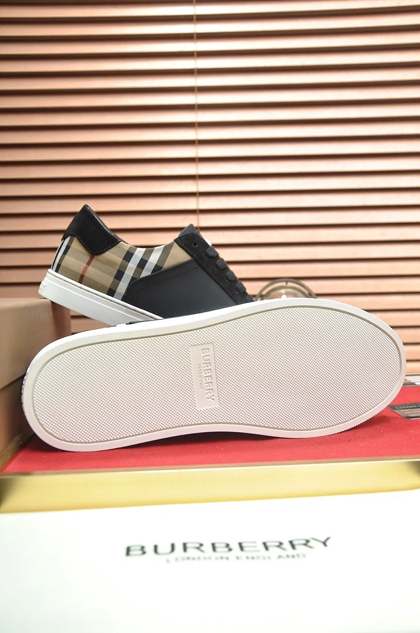 Men's shoes💰480💶[Burberry] (cowhide lining) classic low-top sneakers｜Imported cowhide with classic plaid fabric｜Cow leather lining｜Original outsole｜Fine workmanship and comfortable to wear Size: 38-44 (customized at 45)